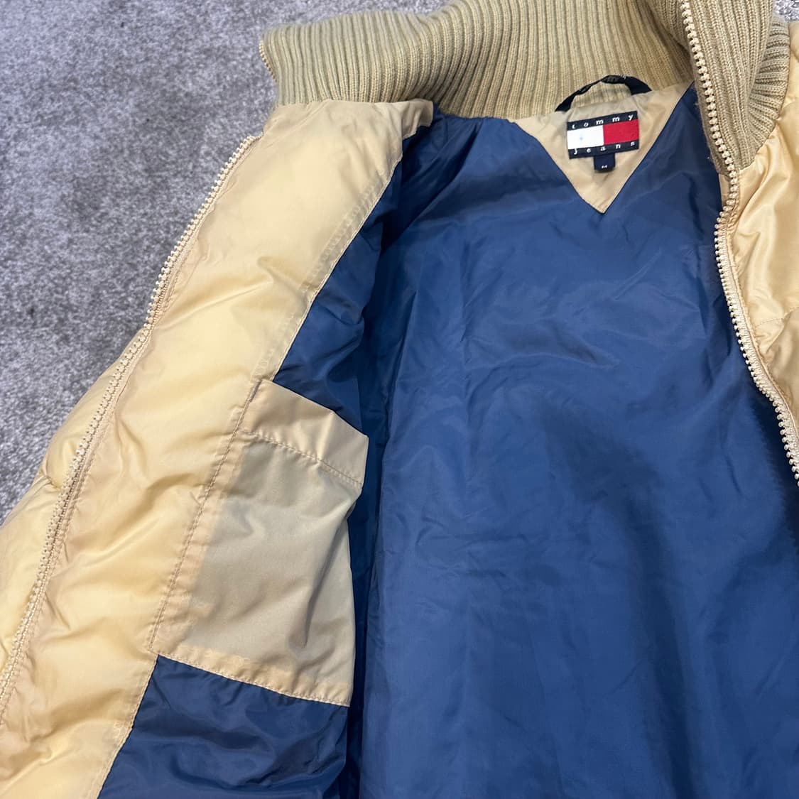 타미힐피거 우먼 푸퍼 패딩 자켓M 상품이미지5