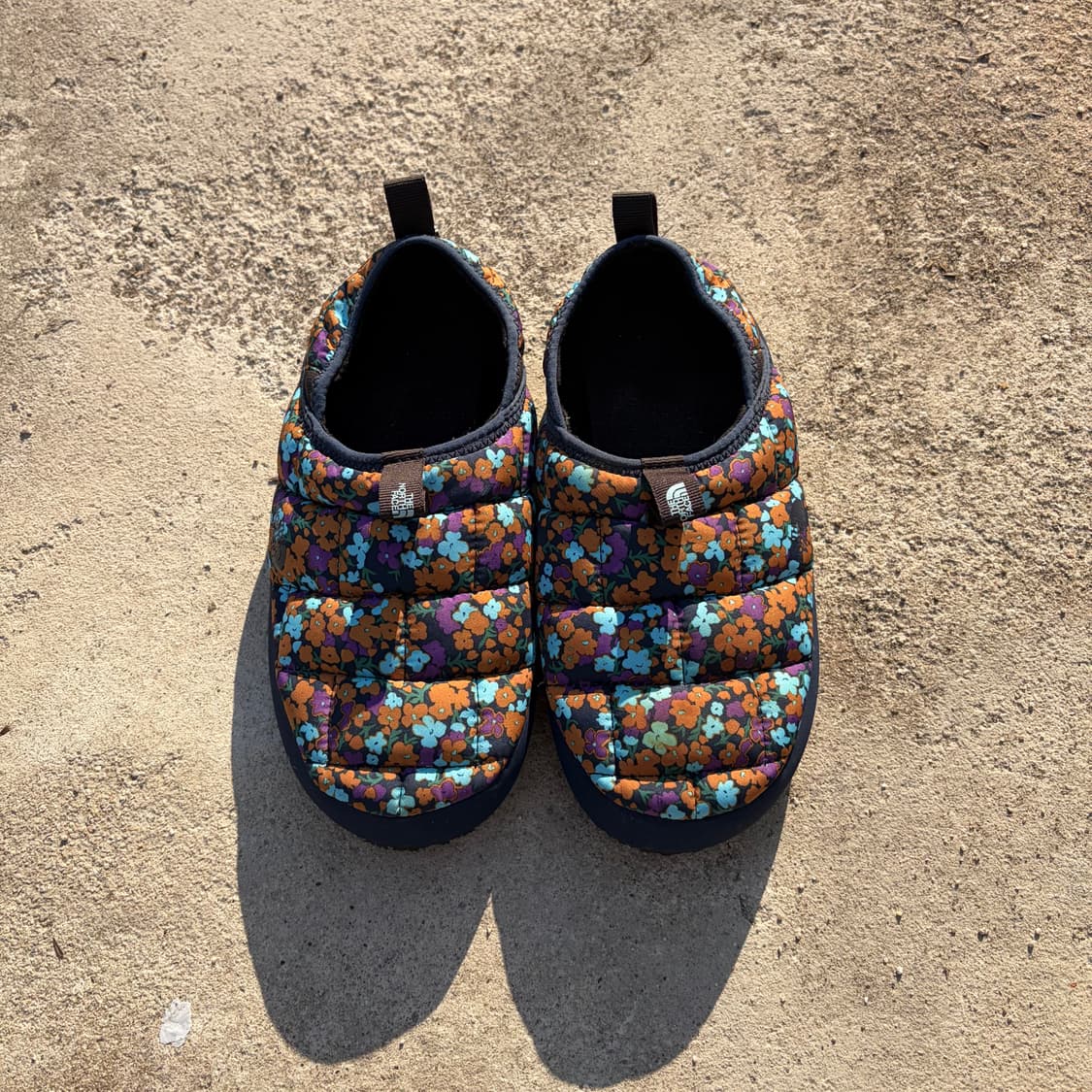 노스페이스 플라워 빈티지 패딩슈즈 245 상품이미지1