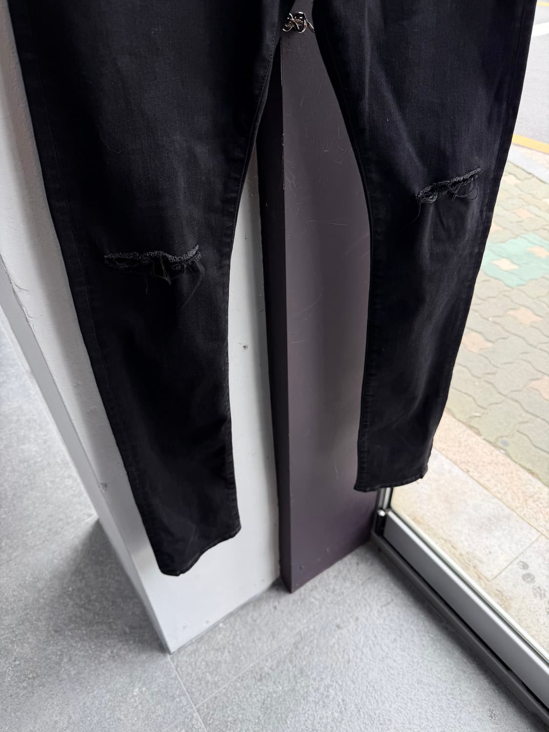 33/ 생로랑 에디슬리먼 무릎디스 블랙 팬츠 상품이미지5