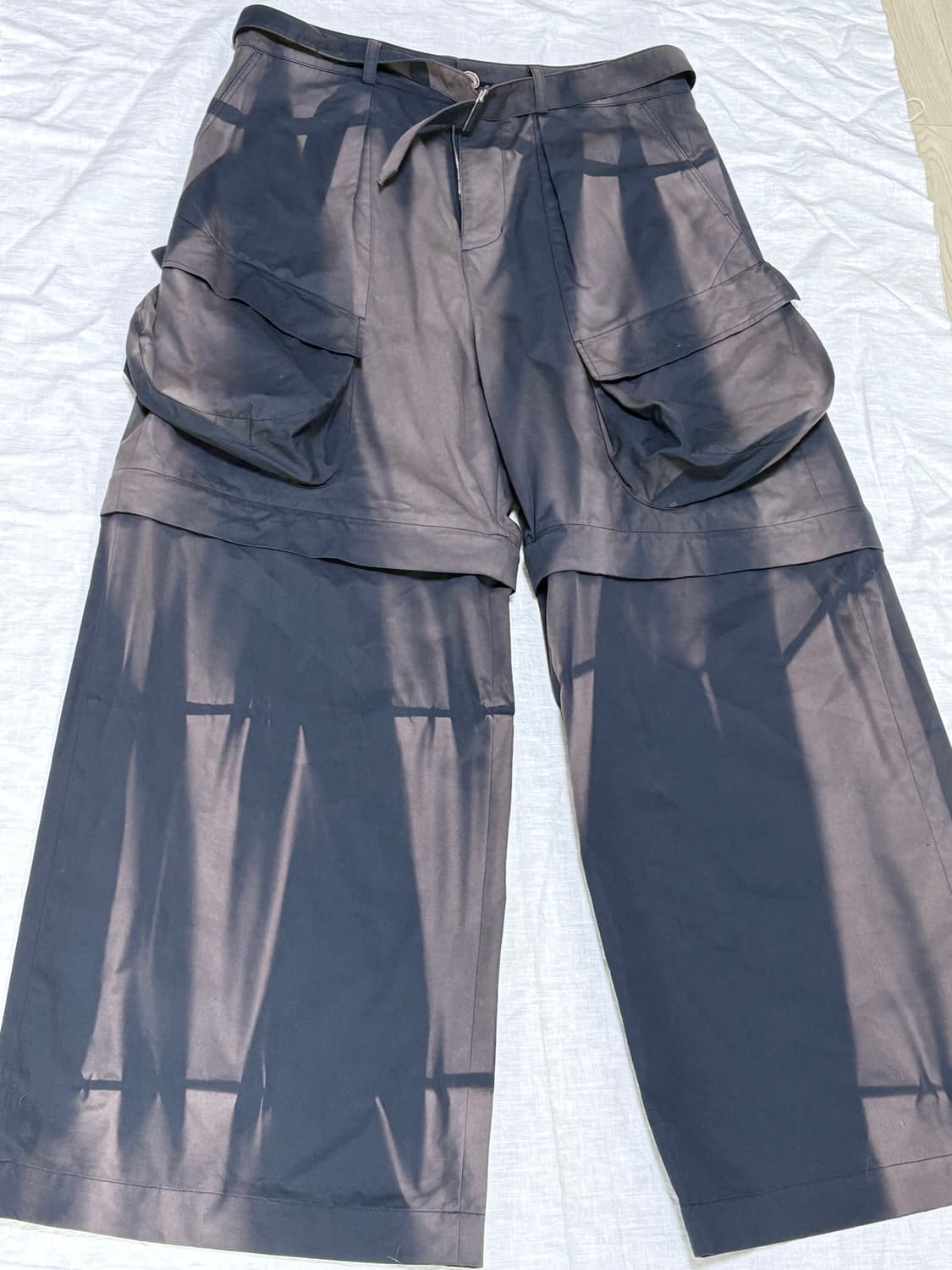 지용킴 24ss DETACHABLE 카고 팬츠 팝니다 상품이미지6