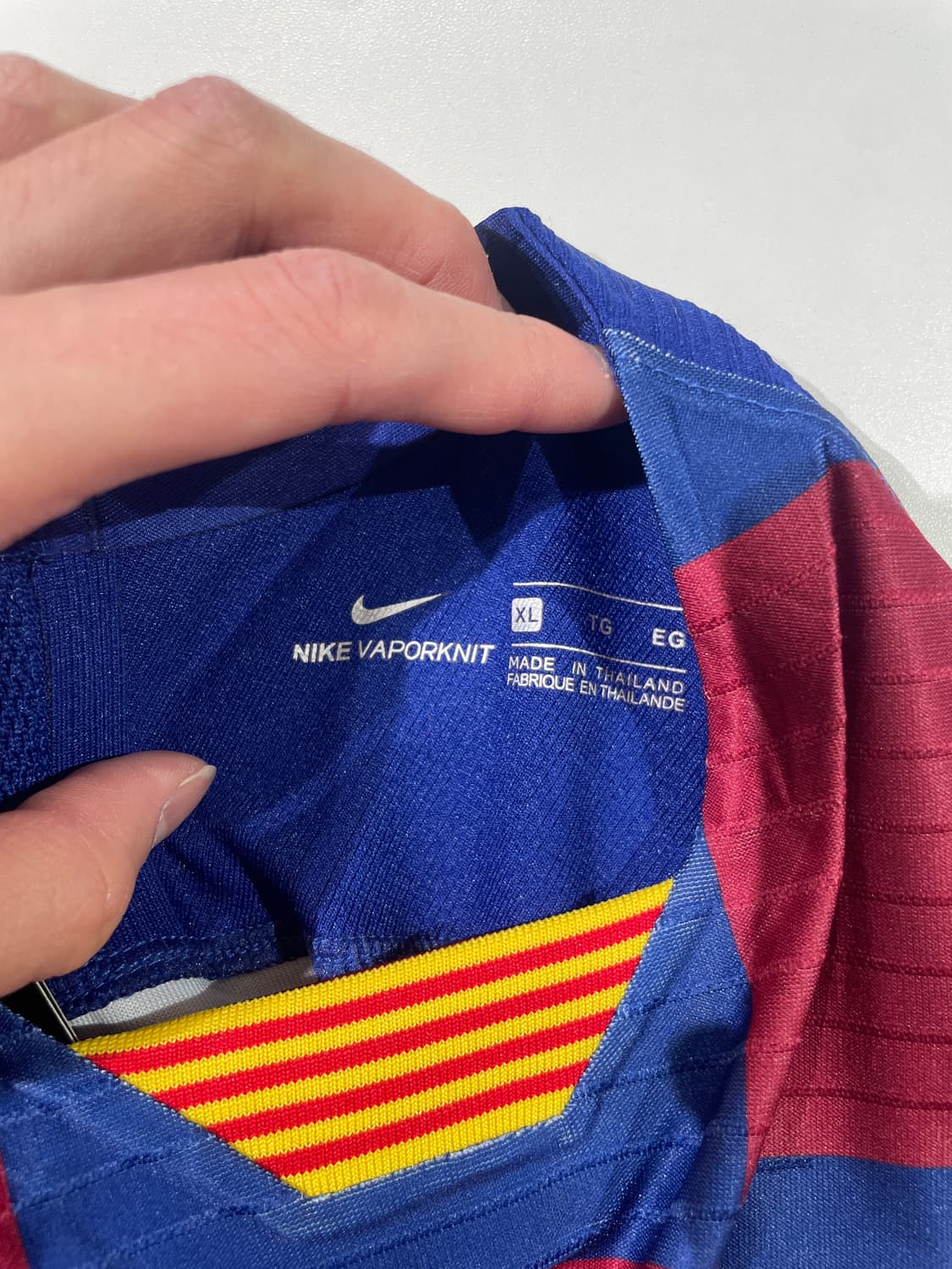 나이키 FC 바르셀로나 19-20 프렝키 더 용 홈 유니폼 상품이미지7