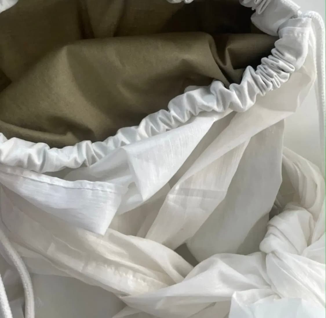 아델리오 glossy wearable strap bag 상품이미지2