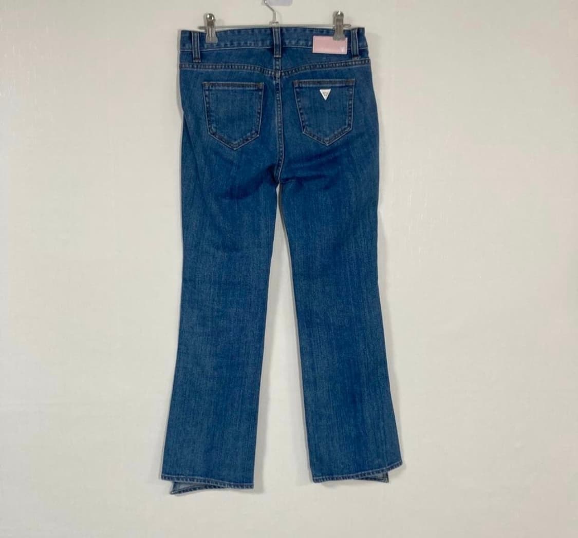 게스 로스앤젤레스 브랜드의 여성 부츠컷 청바지 상품이미지2