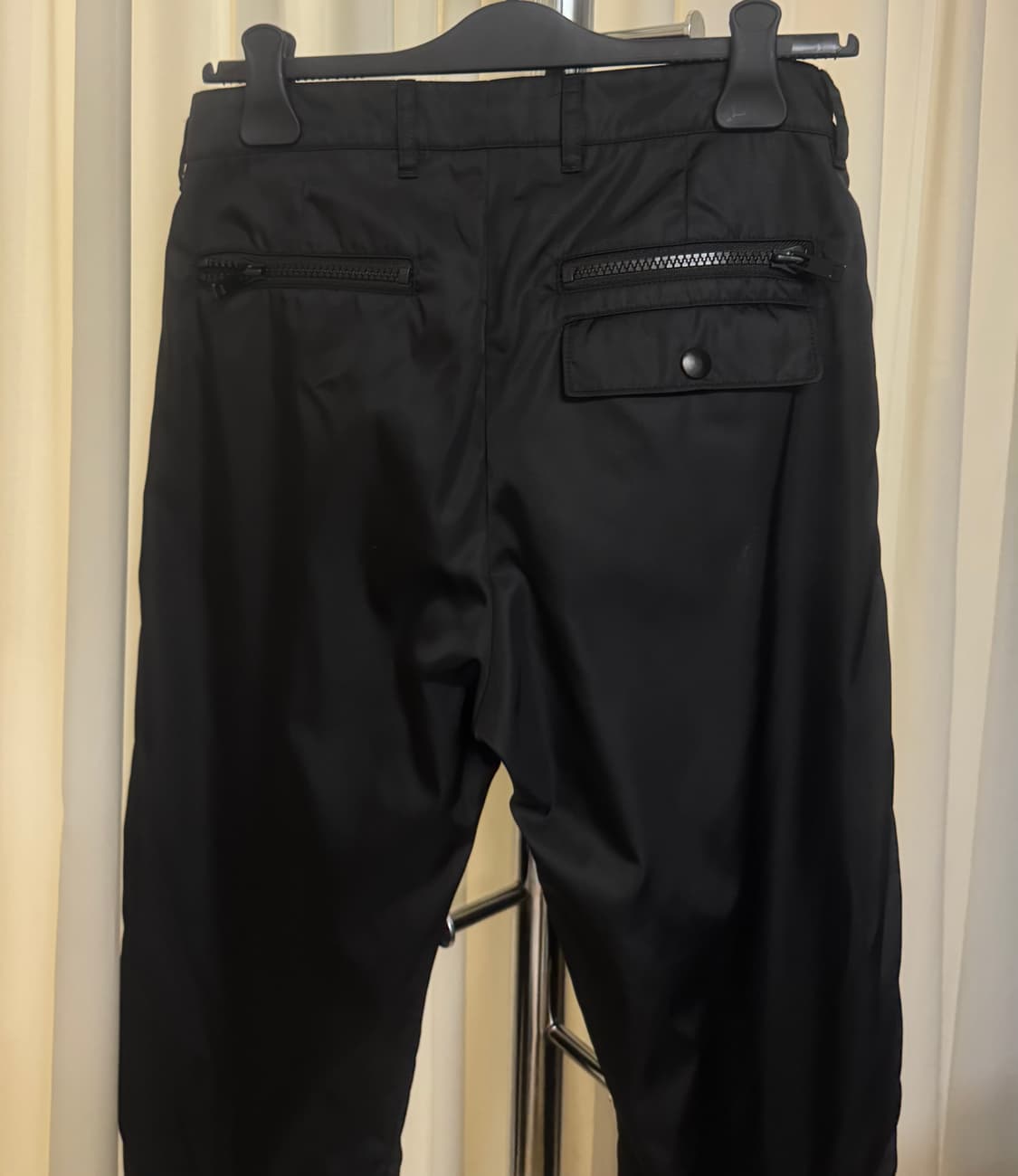 프라다 PRADA 나일론 팬츠 SPHO9 S192 19FW 테이퍼드 44 상품이미지3