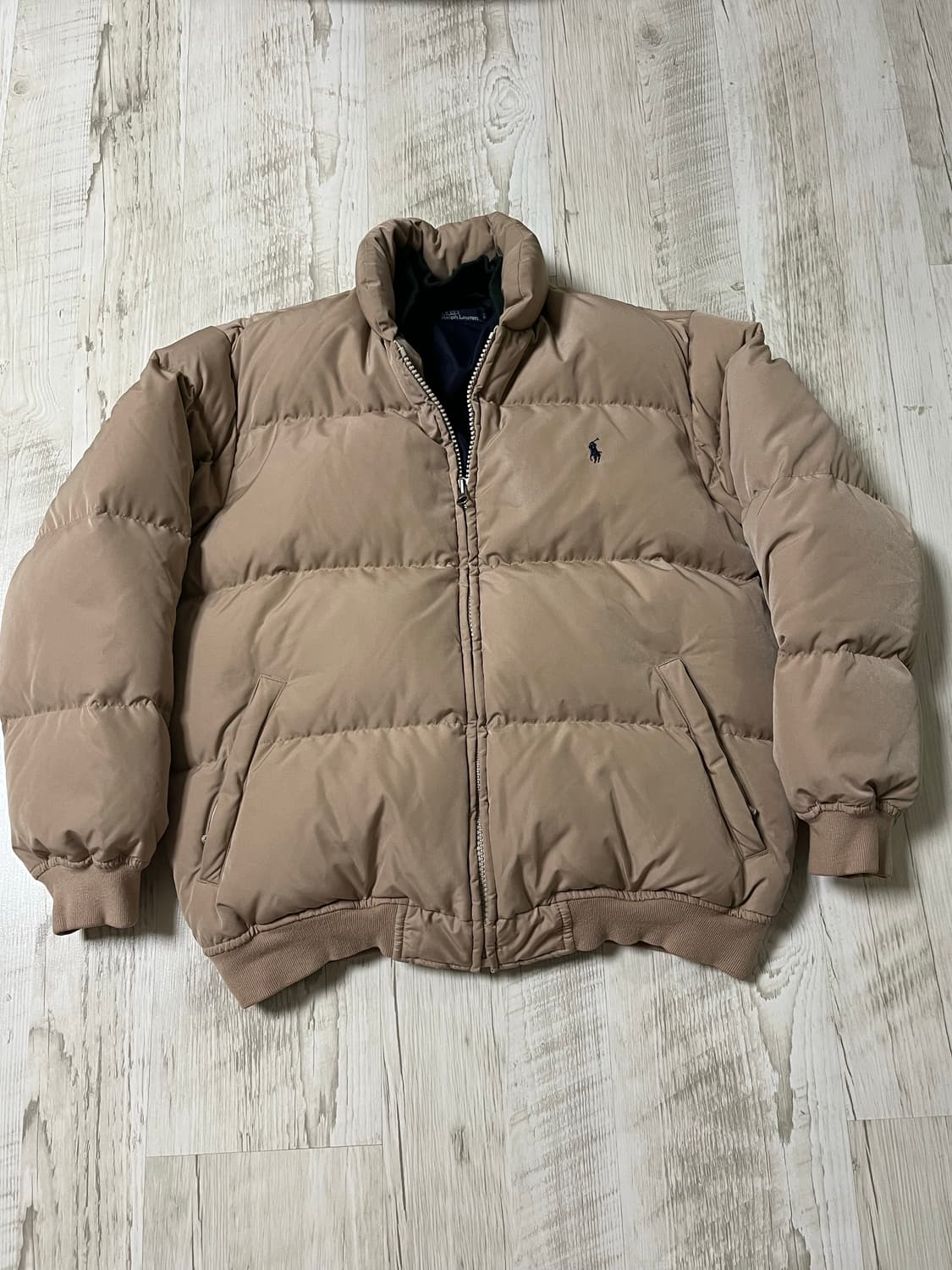 폴로 랄프로렌 다운 푸퍼자켓 베이지 패딩 상품이미지2