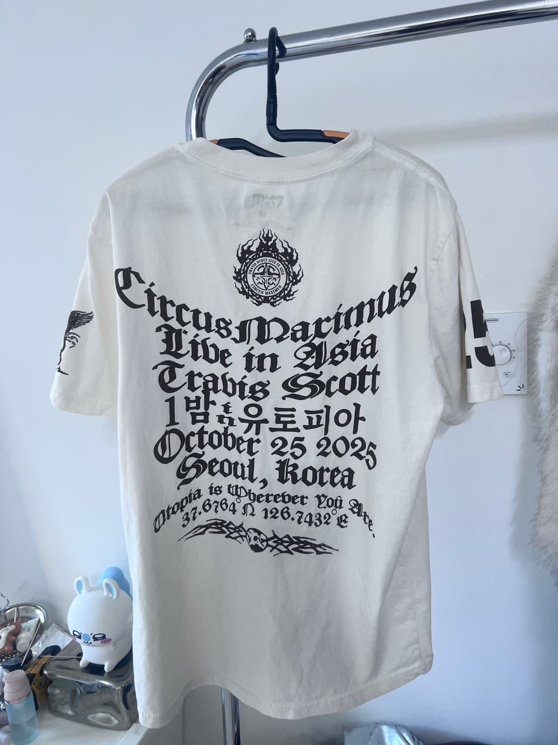 트레비스 스캇 2025 머천 반팔 M(미착용) 상품이미지1