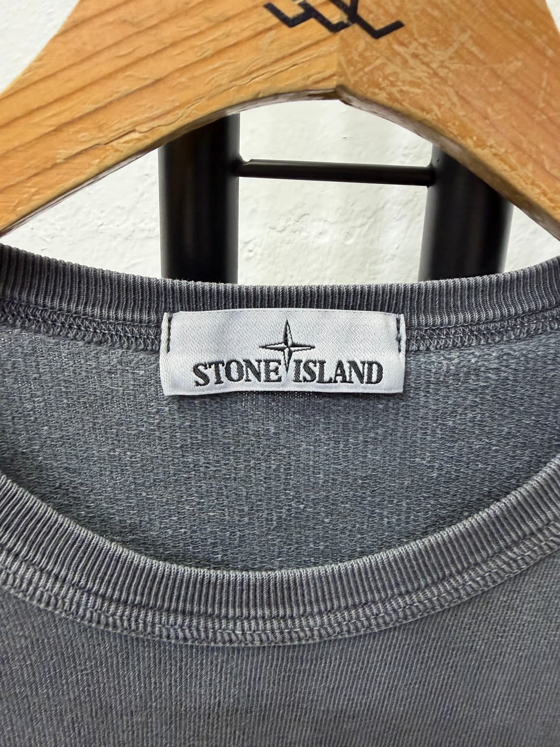 정품) 스톤아일랜드 그레이 맨투맨 L 상품이미지6