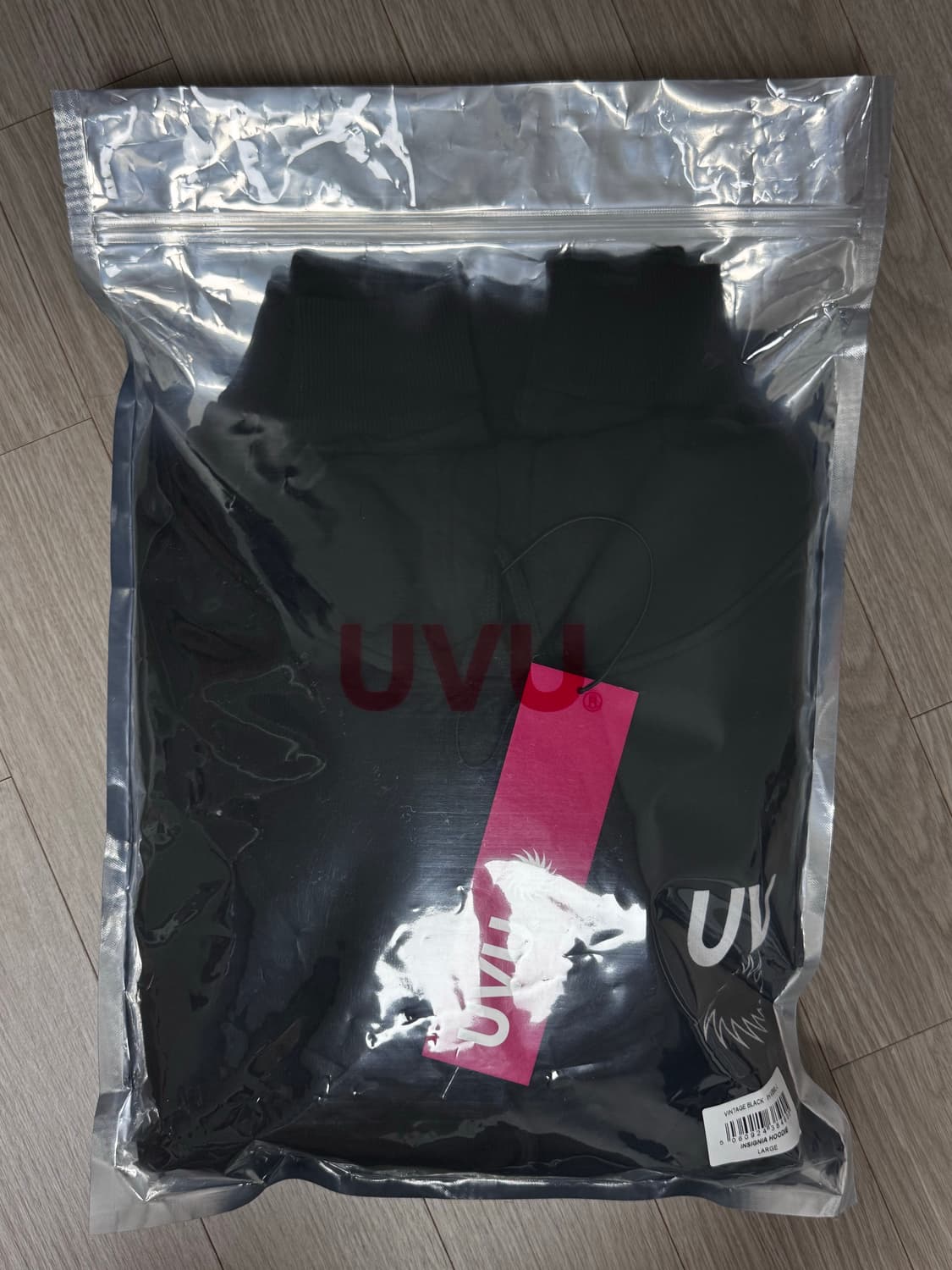 UVU 인시그니아 L 후드티 블랙 상품이미지1
