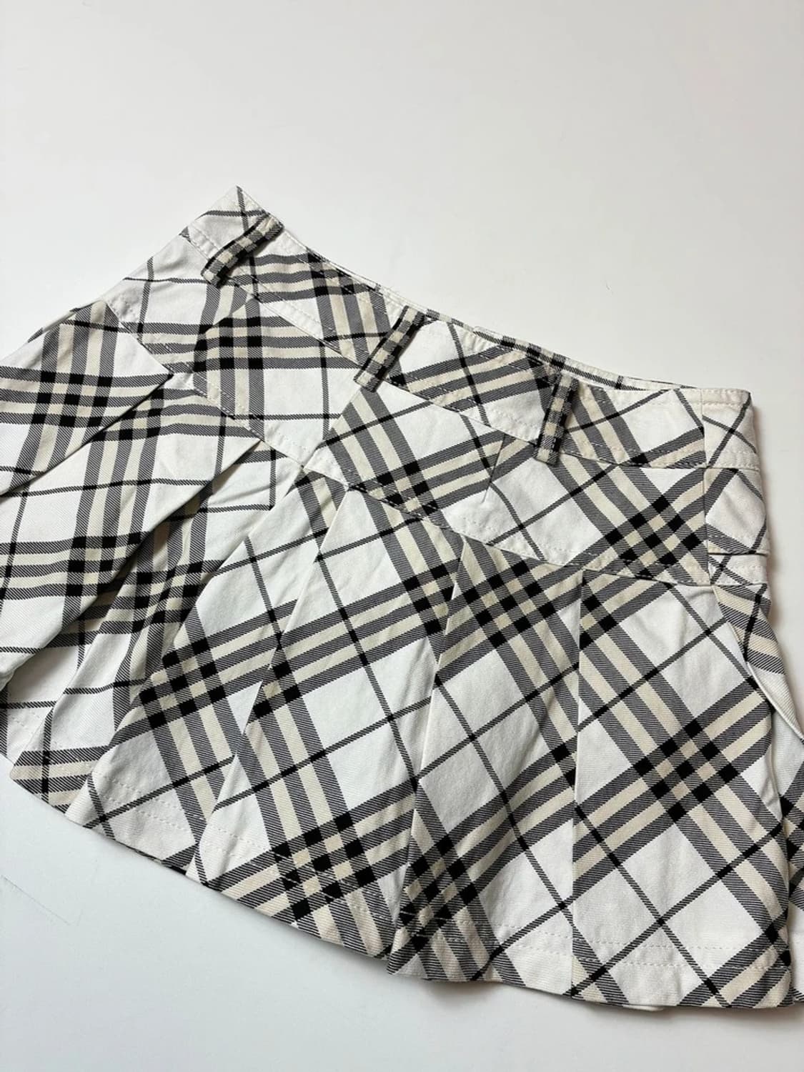 버버리 블루라벨 플리츠 미니 스커트 PN8344 상품이미지6