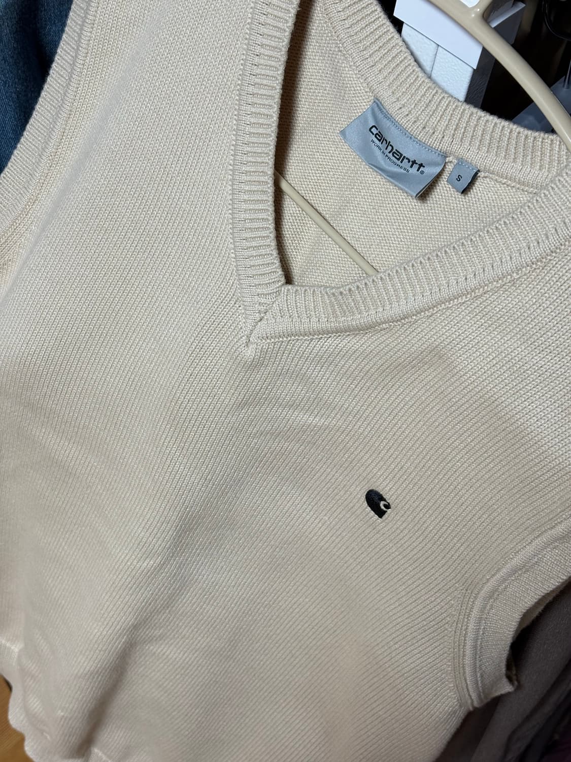 칼하트 윕 니트 베스트 아이보리s 상품이미지2