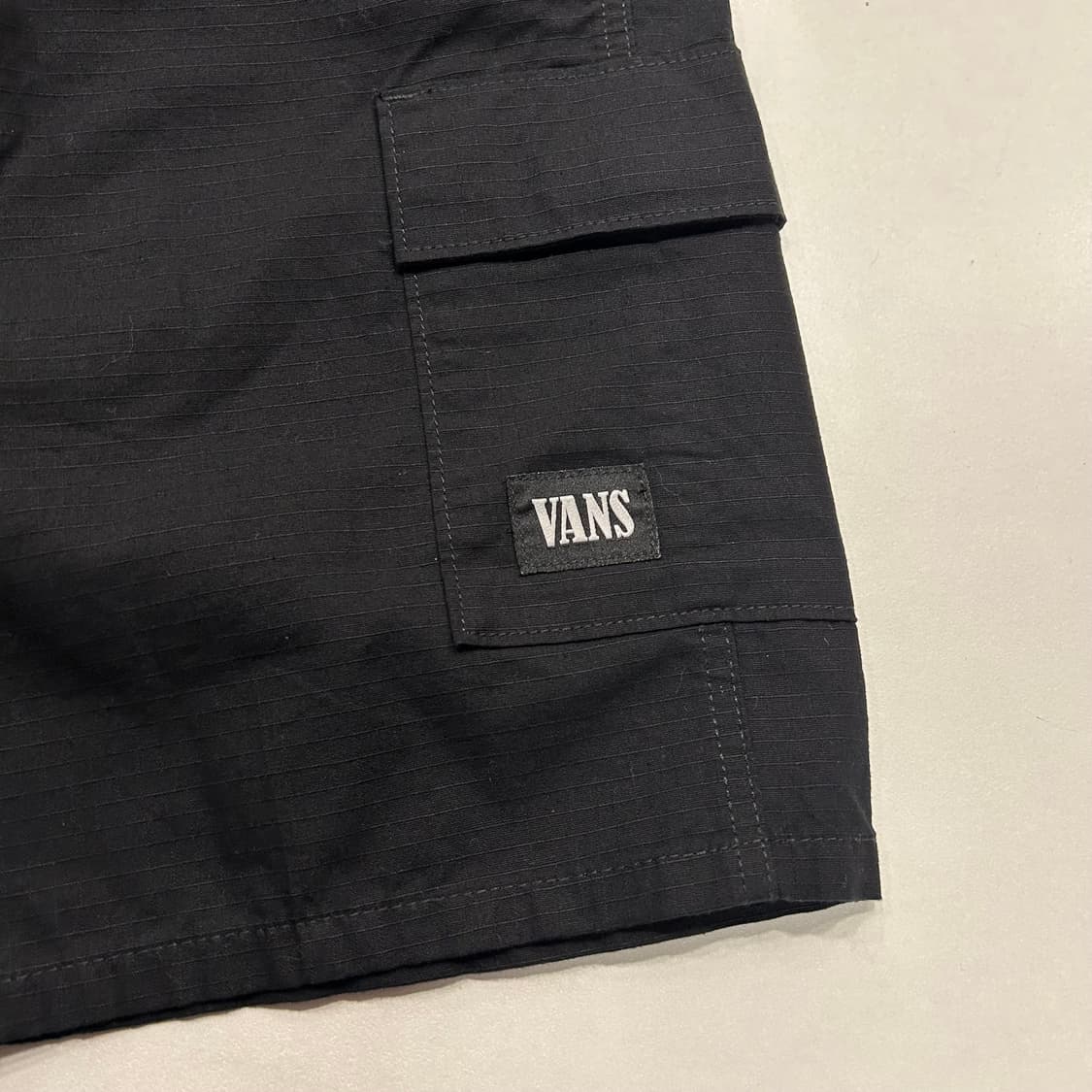 [S] 반스 블랙 카고 반바지 상품이미지3