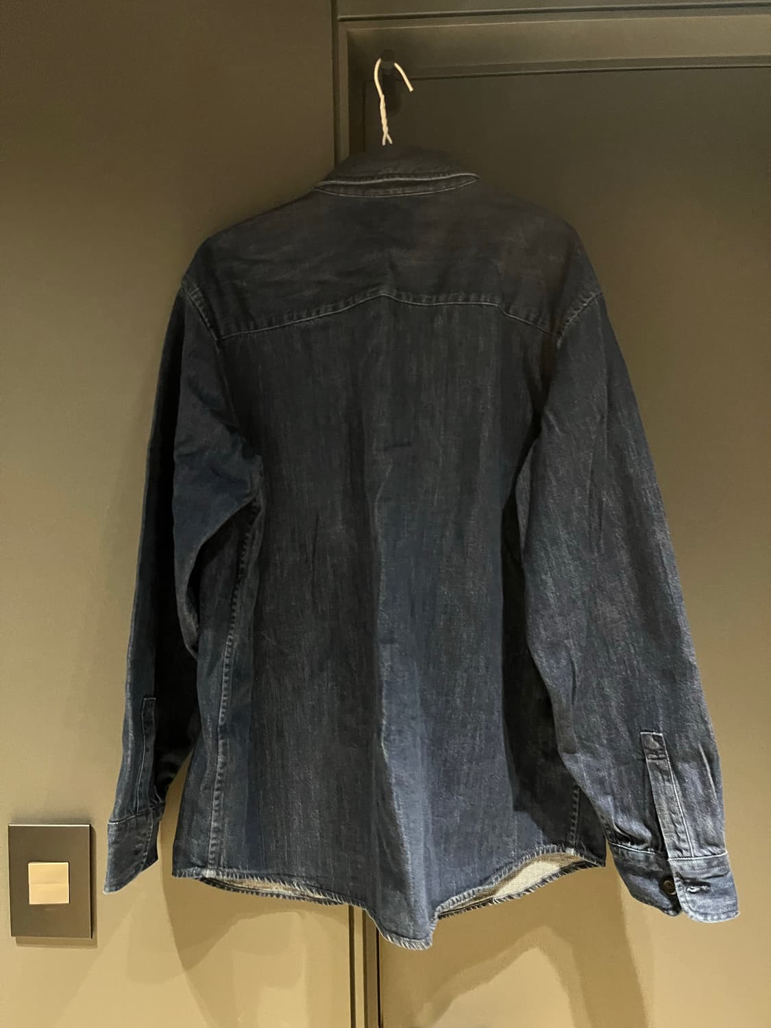 유니클로 데님 오버사이즈 셔츠 L사이즈 (새상품) 상품이미지2