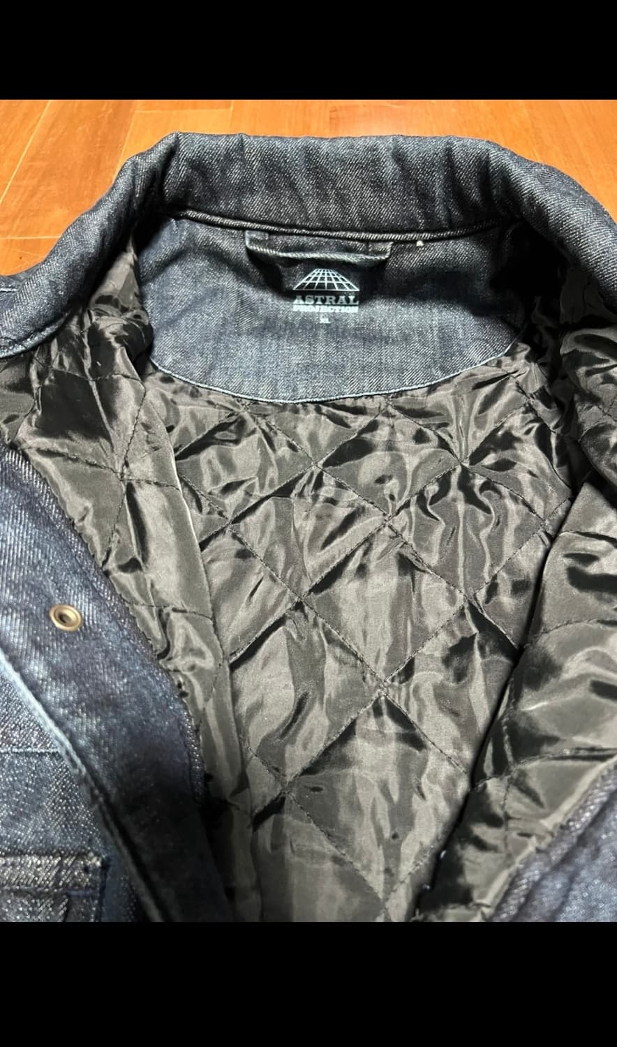 아스트랄 프로젝션) 데님 퀼팅 트러커 재킷 XL 상품이미지5