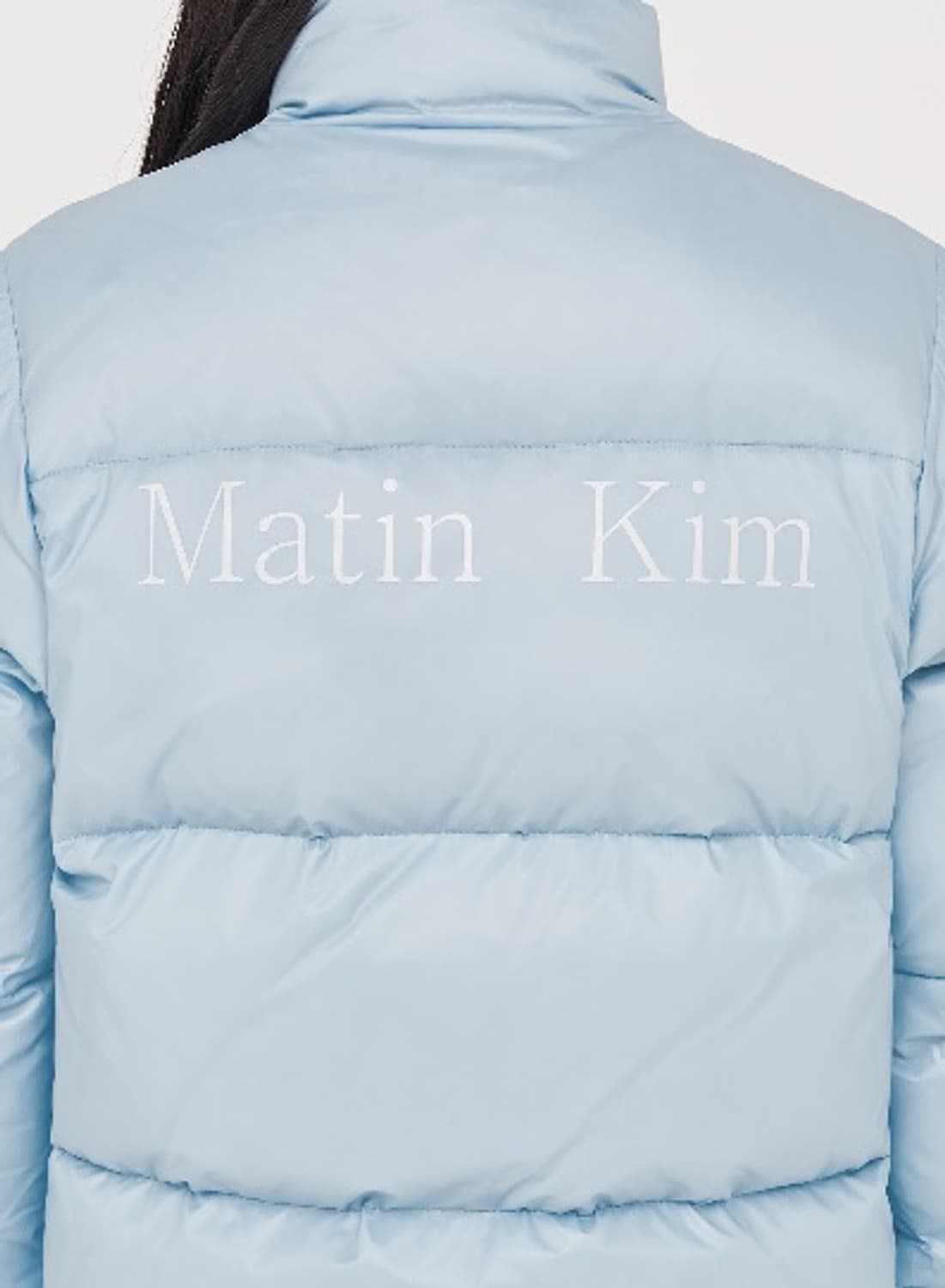1회착) 옷장정리_마뗑킴 글로시 푸퍼 자켓 스카이블루 S 상품이미지3