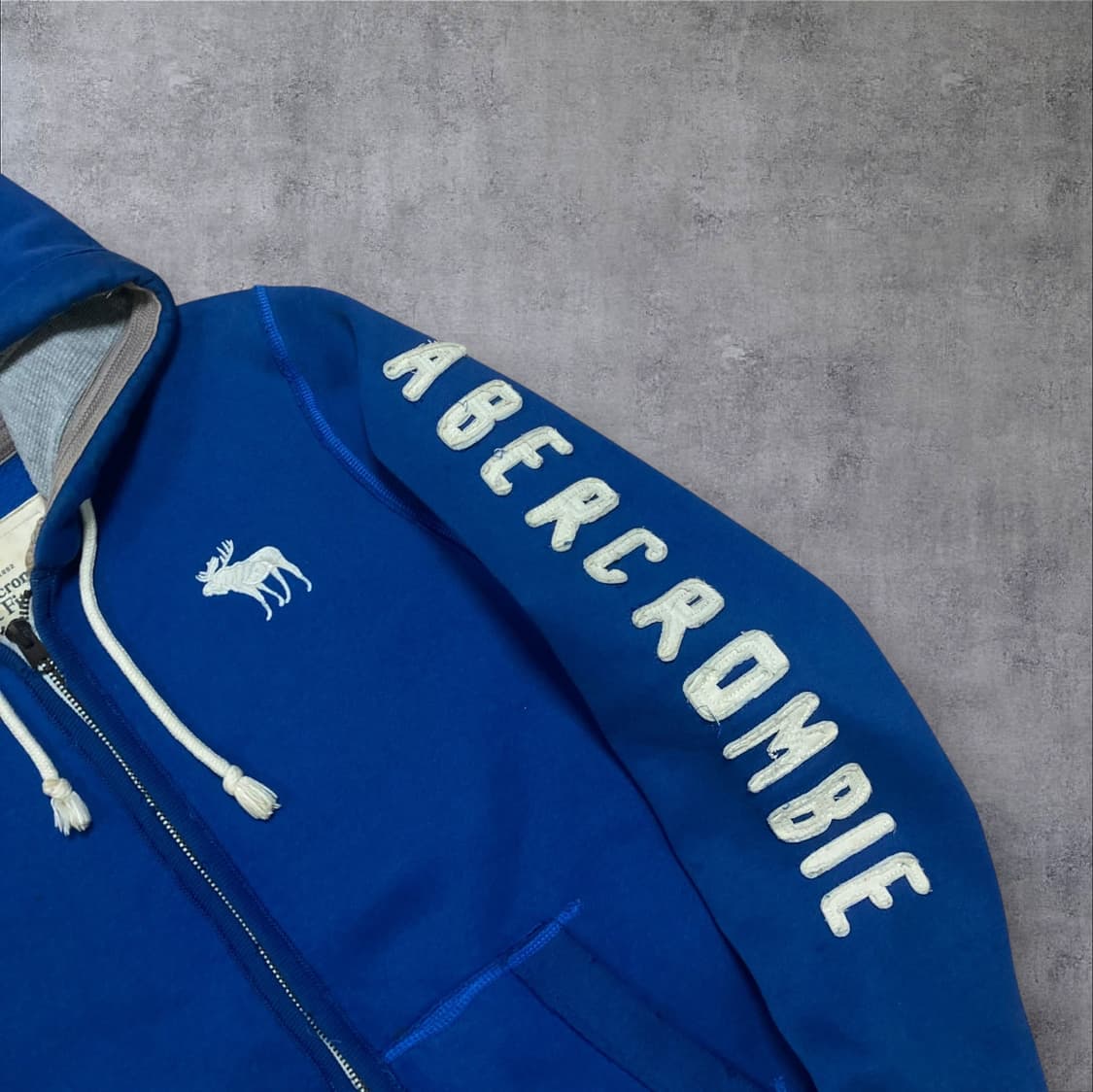아베크롬비 y2k 스펠아웃 로고 블루 후드 집업 상품이미지2