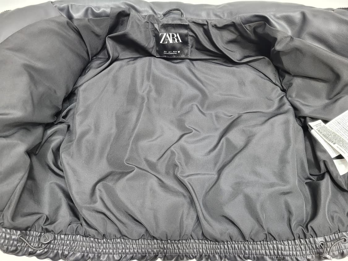 ZARA 자라 페이크 레더 푸퍼 패딩 점퍼 / 여 S 블랙
 상품이미지7