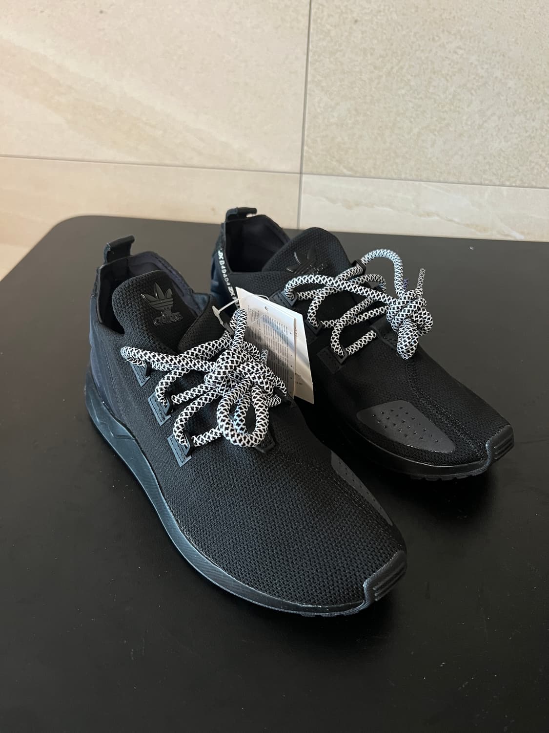 [240mm] [새제품] 가볍고 세련된! 아디다스 ZX 플럭스 ADV X 상품이미지1