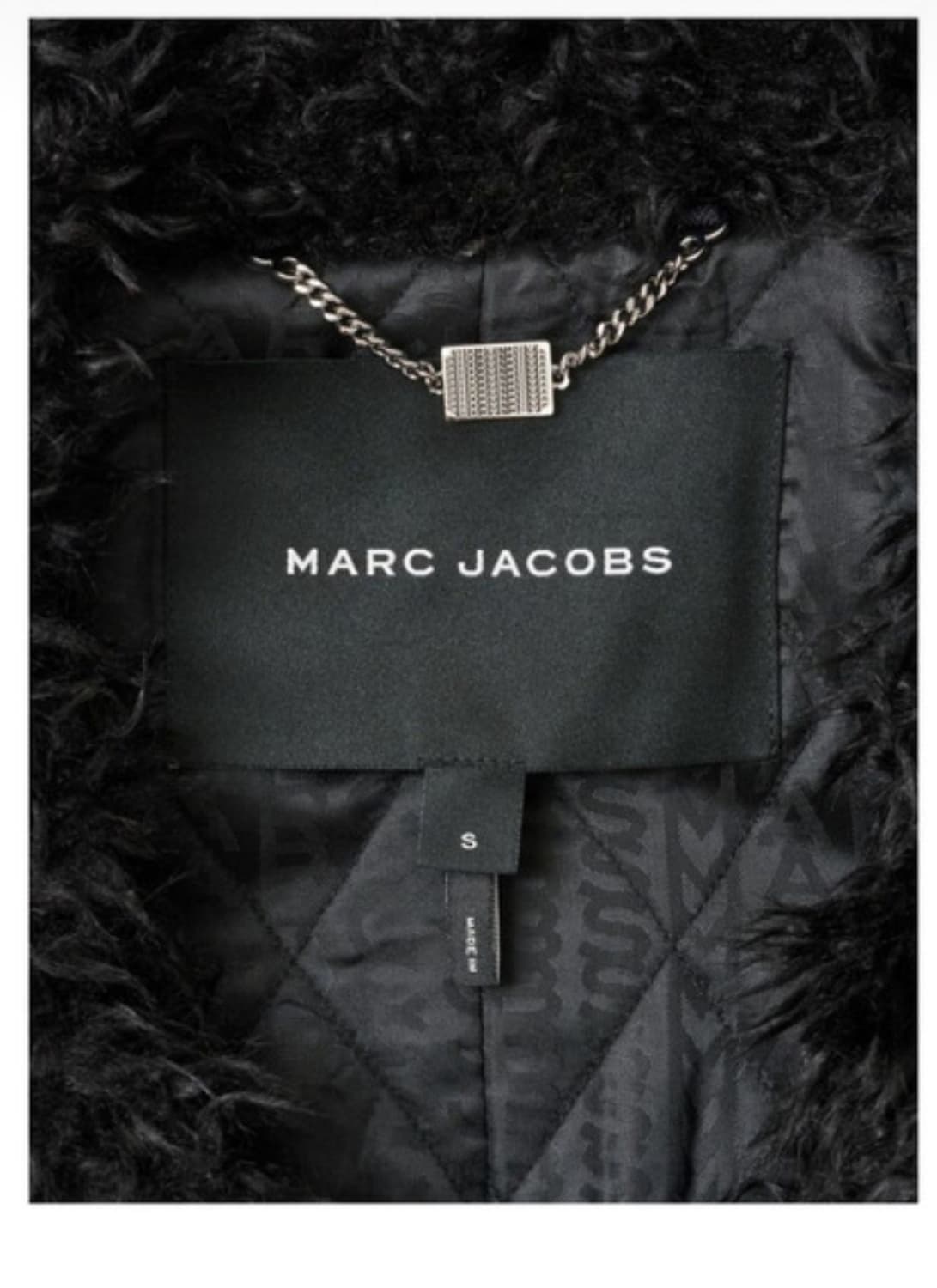 마크제이콥스 FW24 퍼 자켓 상품이미지2