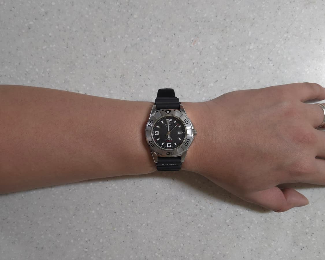 빈티지 카시오 MDV-100D 은새치 밀리터리/군용/툴워치/세이코/시티즌 상품이미지2