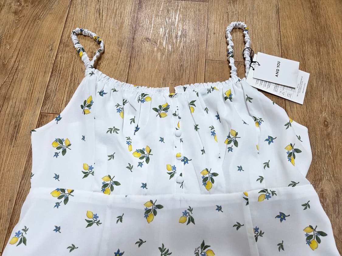 앤유(AND YOU) 산타루시아 셔링 슬리브리스 원피스 55-66 새상품 상품이미지7