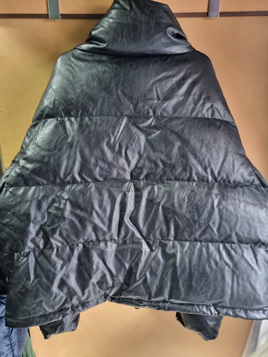 에드리엘로스 남성 레더 다운패딩  상품이미지2