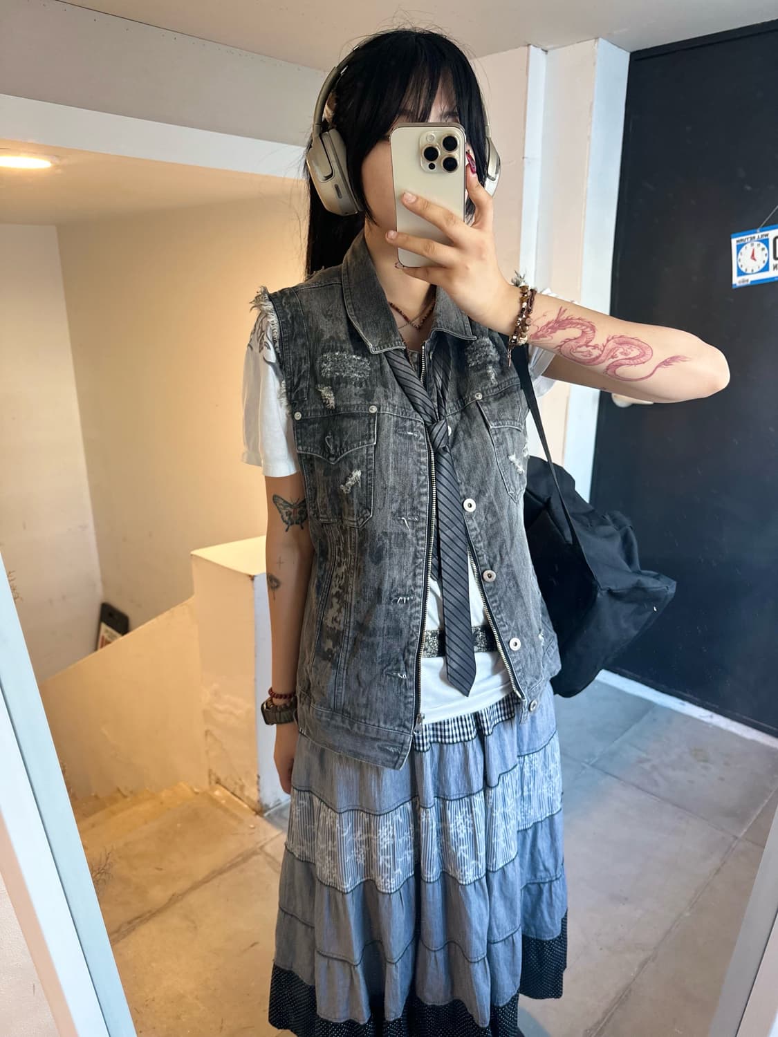 Damage Detail Grey Denim Vest 상품이미지3
