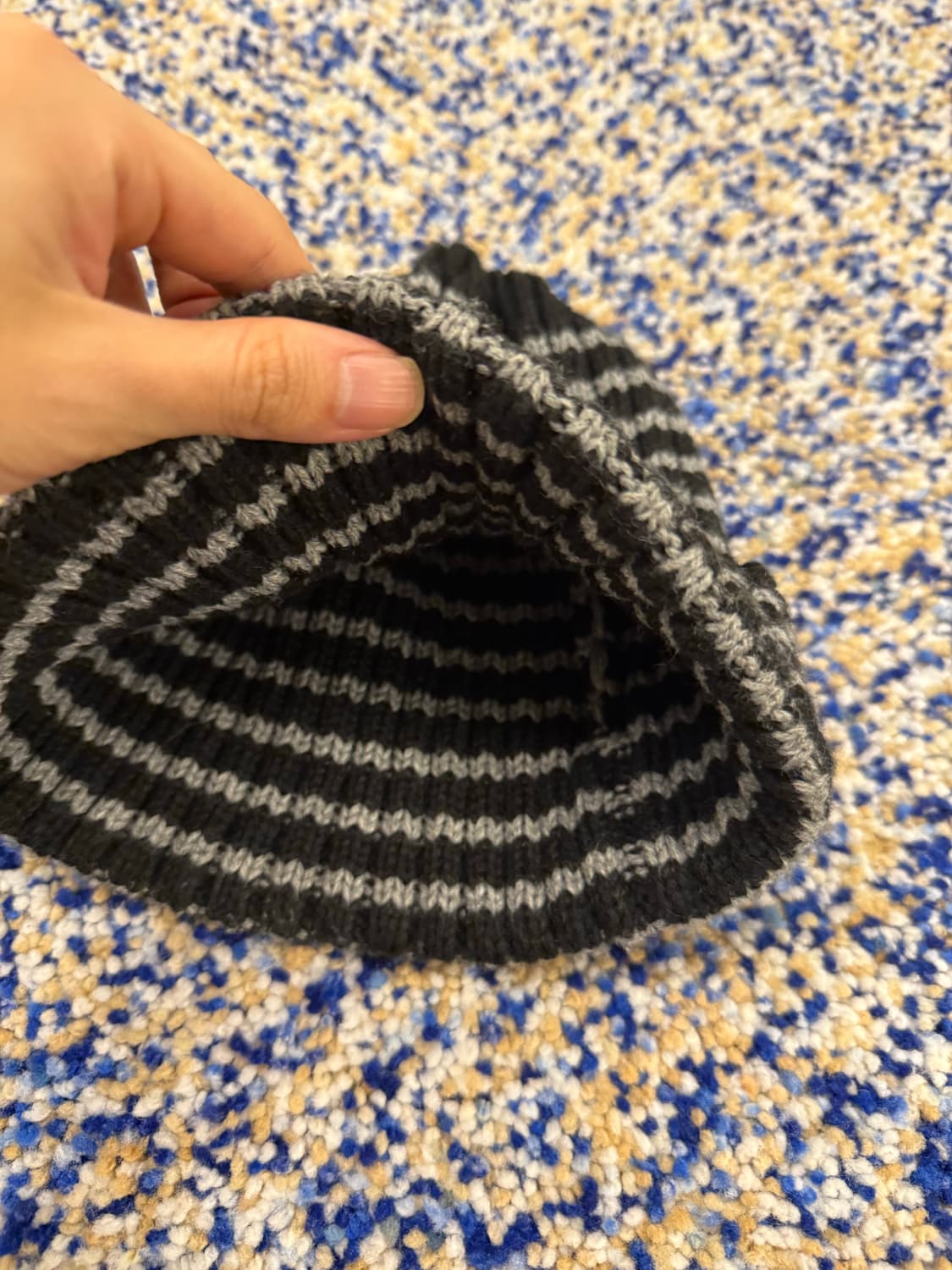 블랙 스트라이프 니트비니 상품이미지2