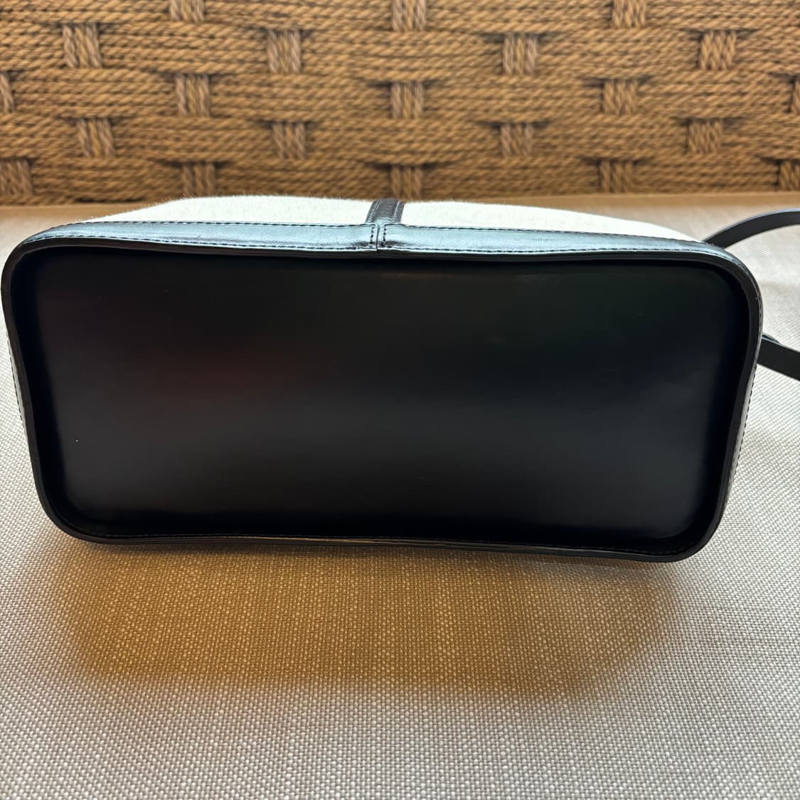 킨더살몬(KINDERSALMON) 레더 트림 캔버스 크로스바디 에크루 상품이미지6