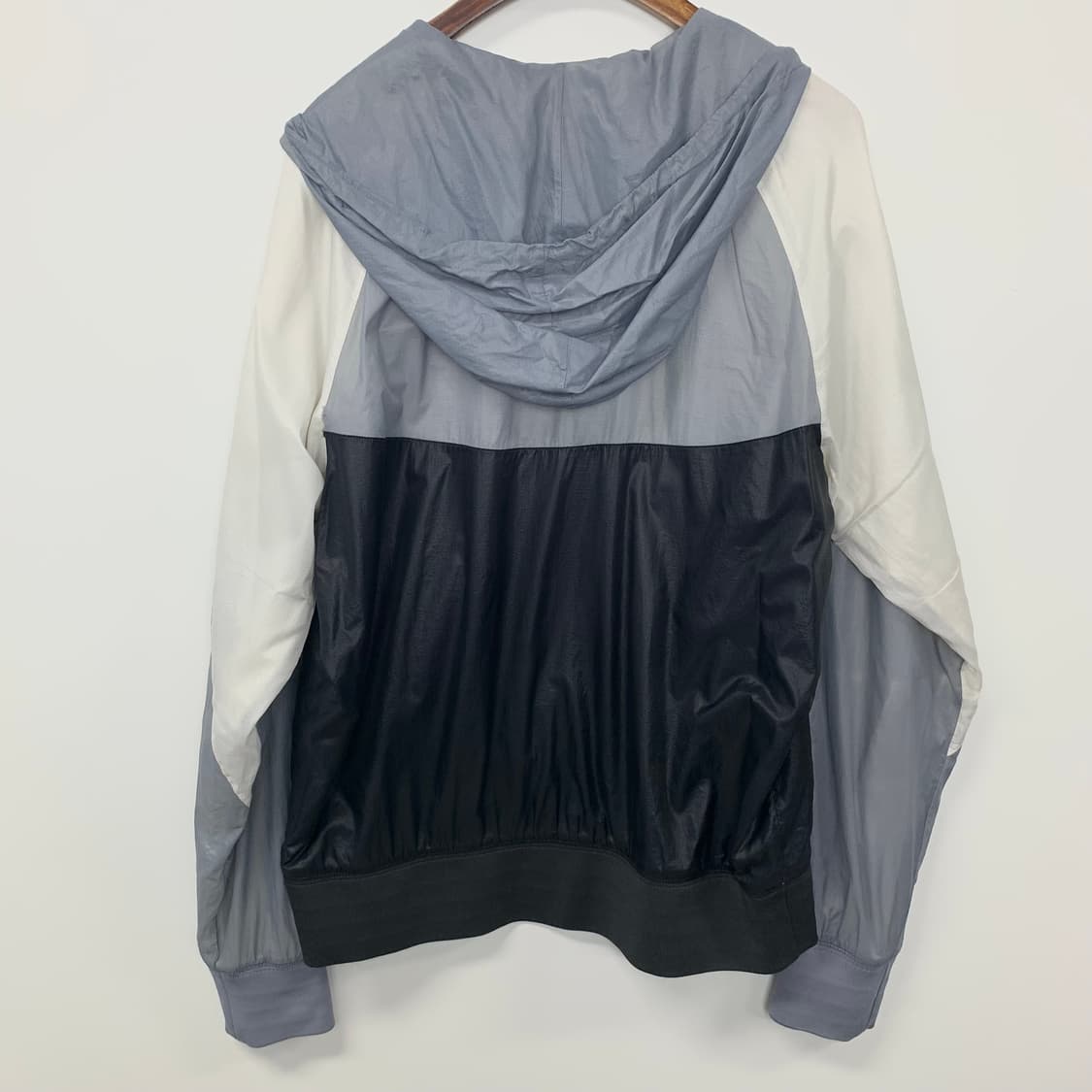 나이키 퓨추라 자수로고 배색 윈드러너 자켓 상품이미지3