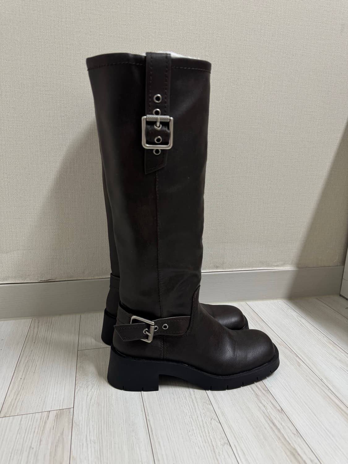 ZARA 버클 롱부츠 다크브라운 250 상품이미지1