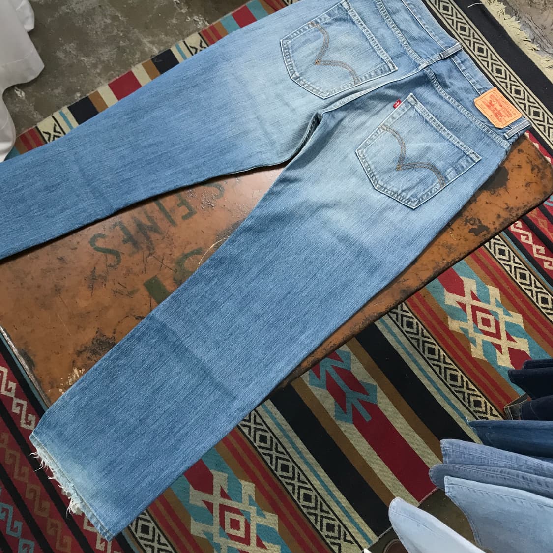 리바이스 569 중청 워시드 데님 팬츠 허리 33 사이즈  상품이미지3