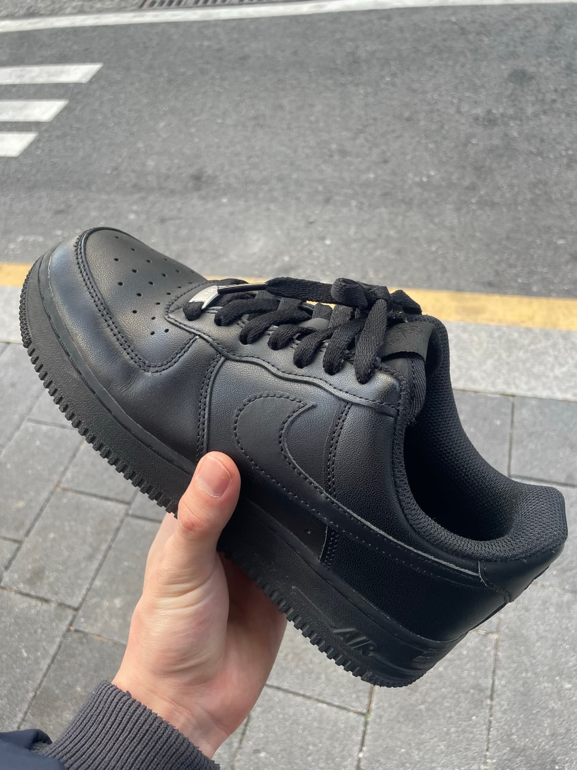 에어포스 트리플블랙 250 상품이미지4