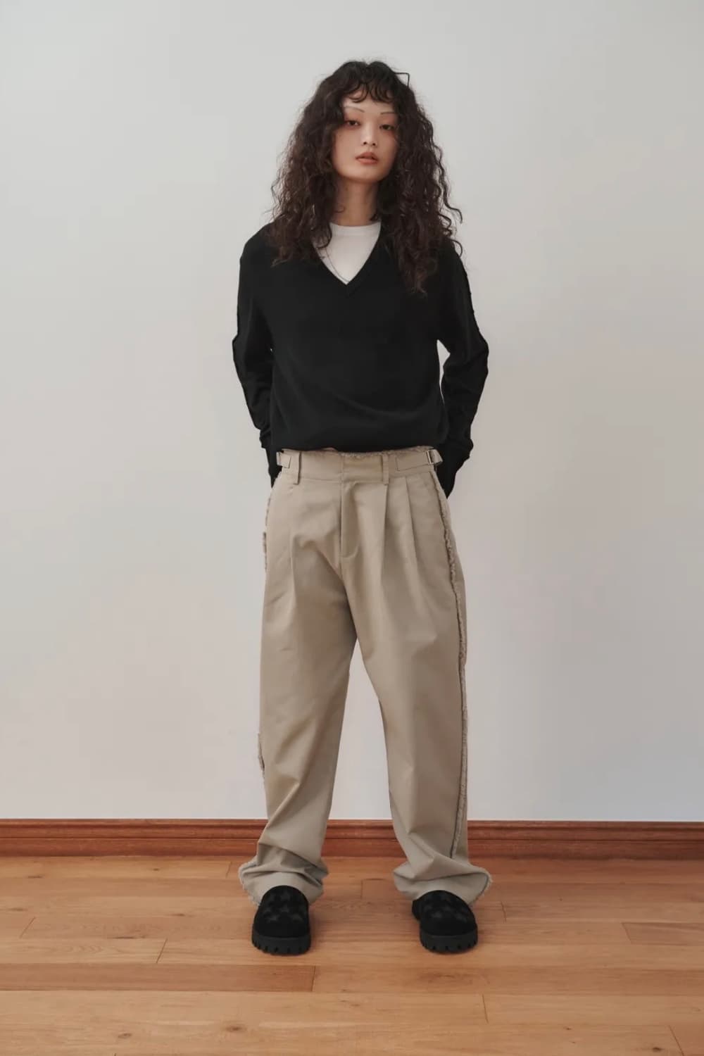 플리즈프로젝트 destroyed trousers beige 상품이미지1