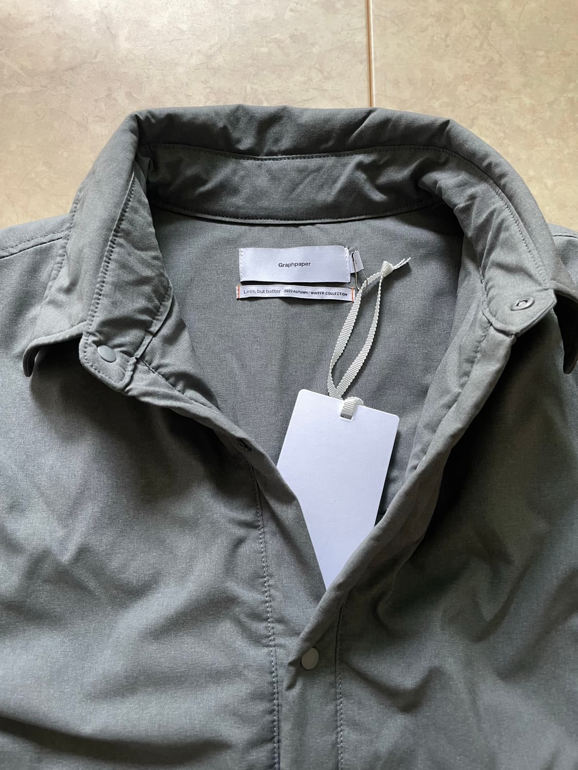 그라프페이퍼 솔로텍스 셔츠 2사이즈 상품이미지2