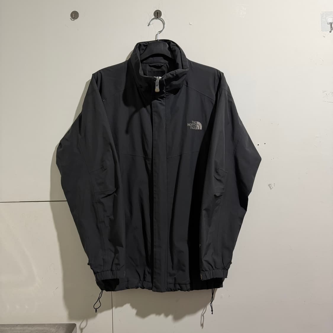 노스페이스 바람막이 자켓 상품이미지1