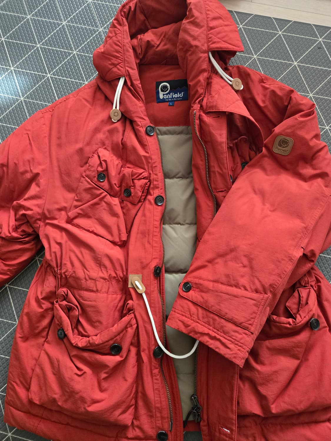 [펜필드] 빨간색 후드 패딩 자켓 L 상품이미지1