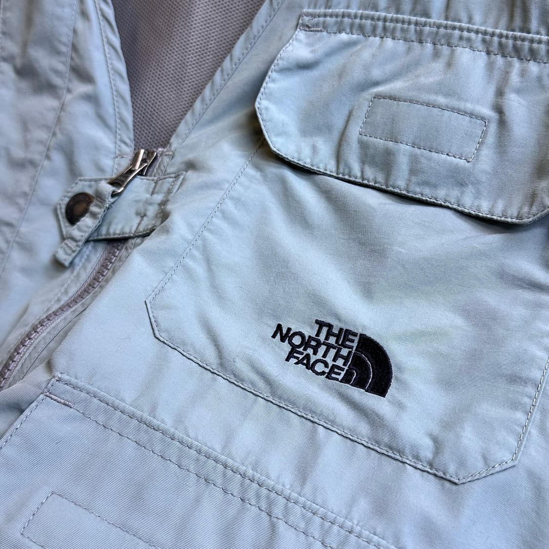 노스페이스의 나일론 유틸리티 베스트 상품이미지7