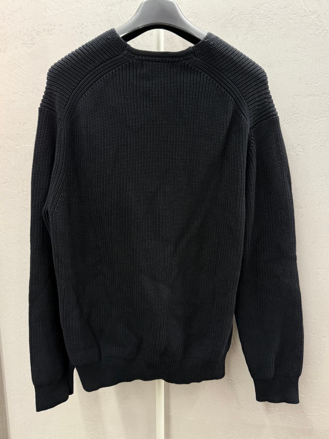 Fabregat 브이넥 니트 블랙 상품이미지6