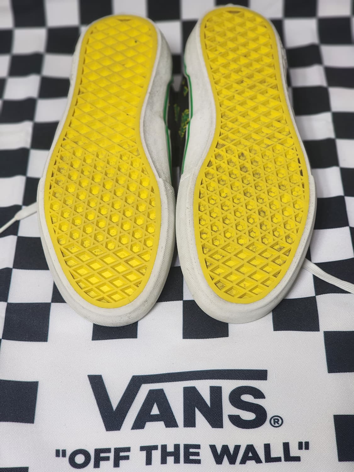 반스 X 쉐이크전트 에라 프로 스니커즈 Shake Junt 260mm 상품이미지10