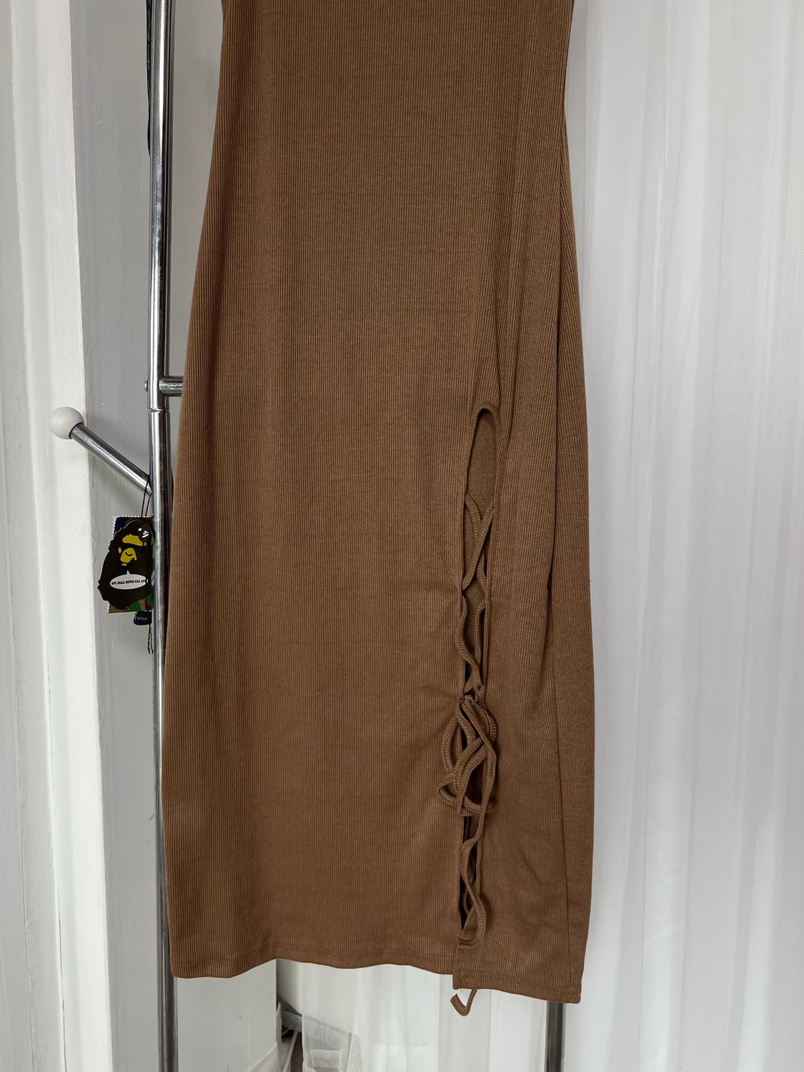 [새상품 반값판매] 브라운 골지 옆트임 매듭 롱원피스 상품이미지7