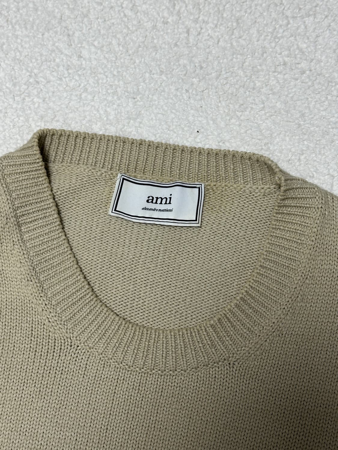 아미 니트 하트로고 체인스티치 XL  베이지색상 상품이미지4