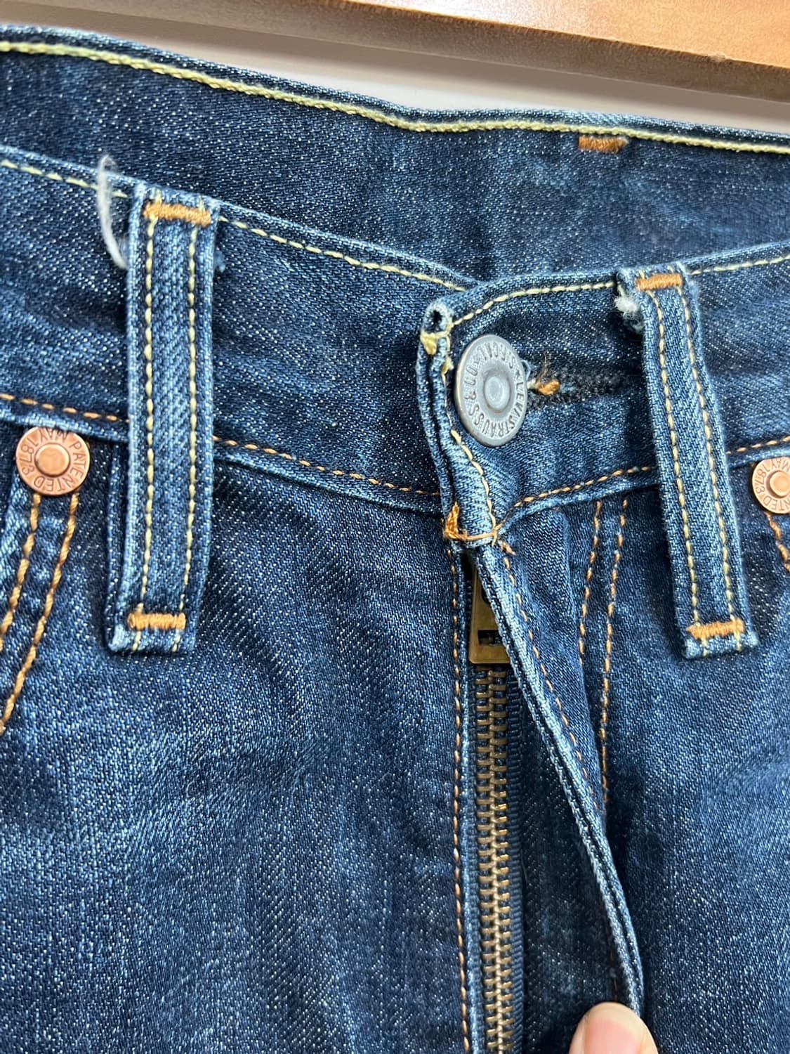 리바이스 505 레귤러 스트레이트 워싱 데님 팬츠 상품이미지4