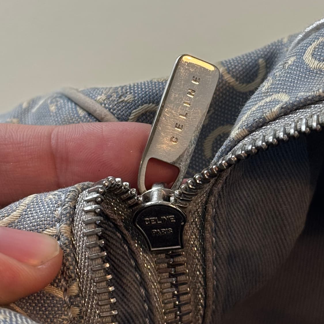 셀린느 실린더백 마카담 숄더백 (OS) 마카담 트리옹프 상품이미지10