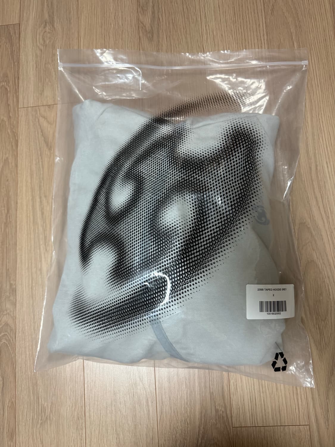 산산기어 테이프드 후드티 그레이 23ss 상품이미지2