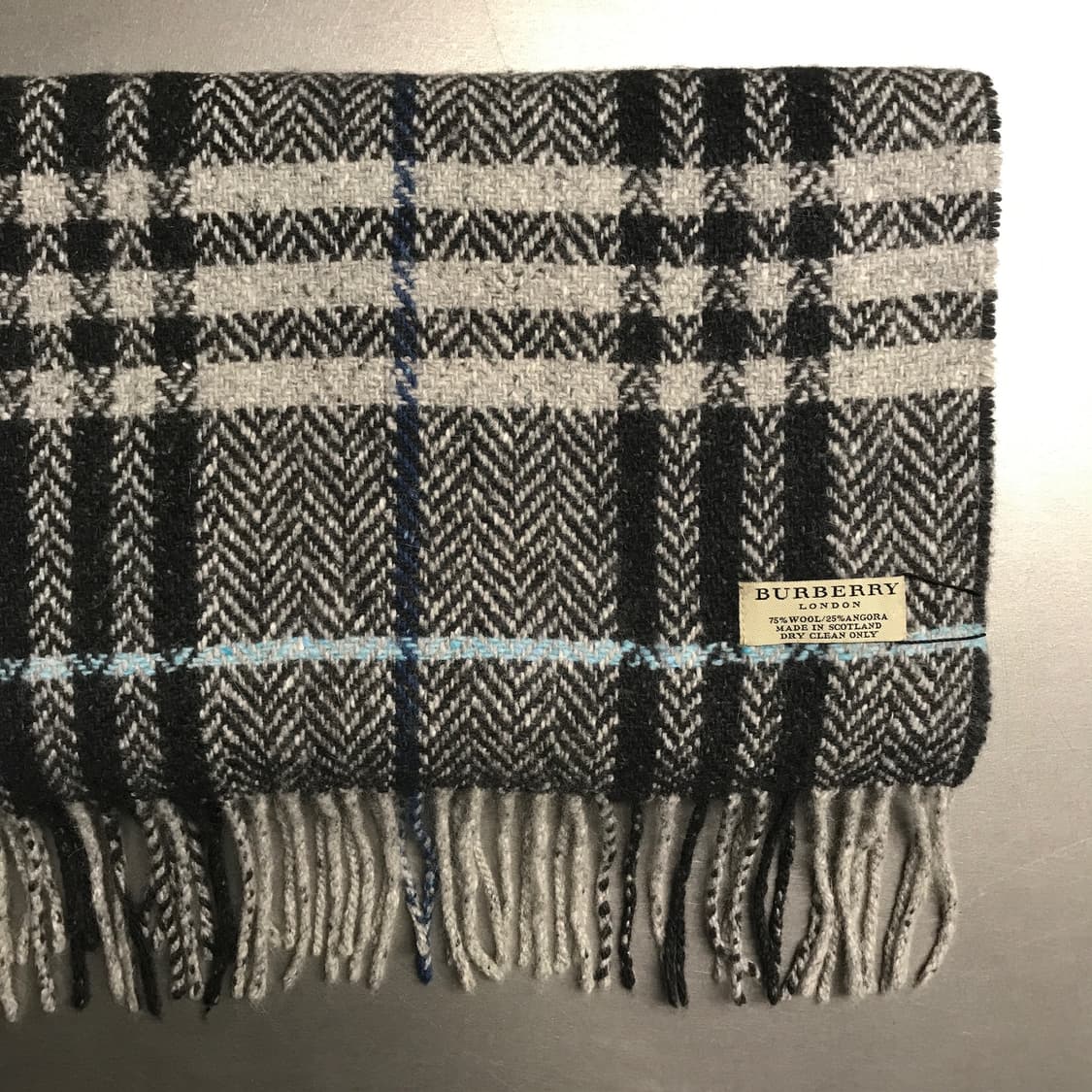 버버리 정품 울/앙고라 머플러 그레이 상품이미지3