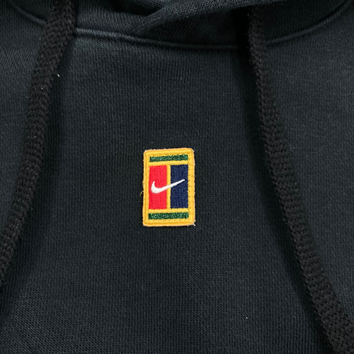 나이키 네이비 컬러 테니스 스몰 로고 후드티 상품이미지2