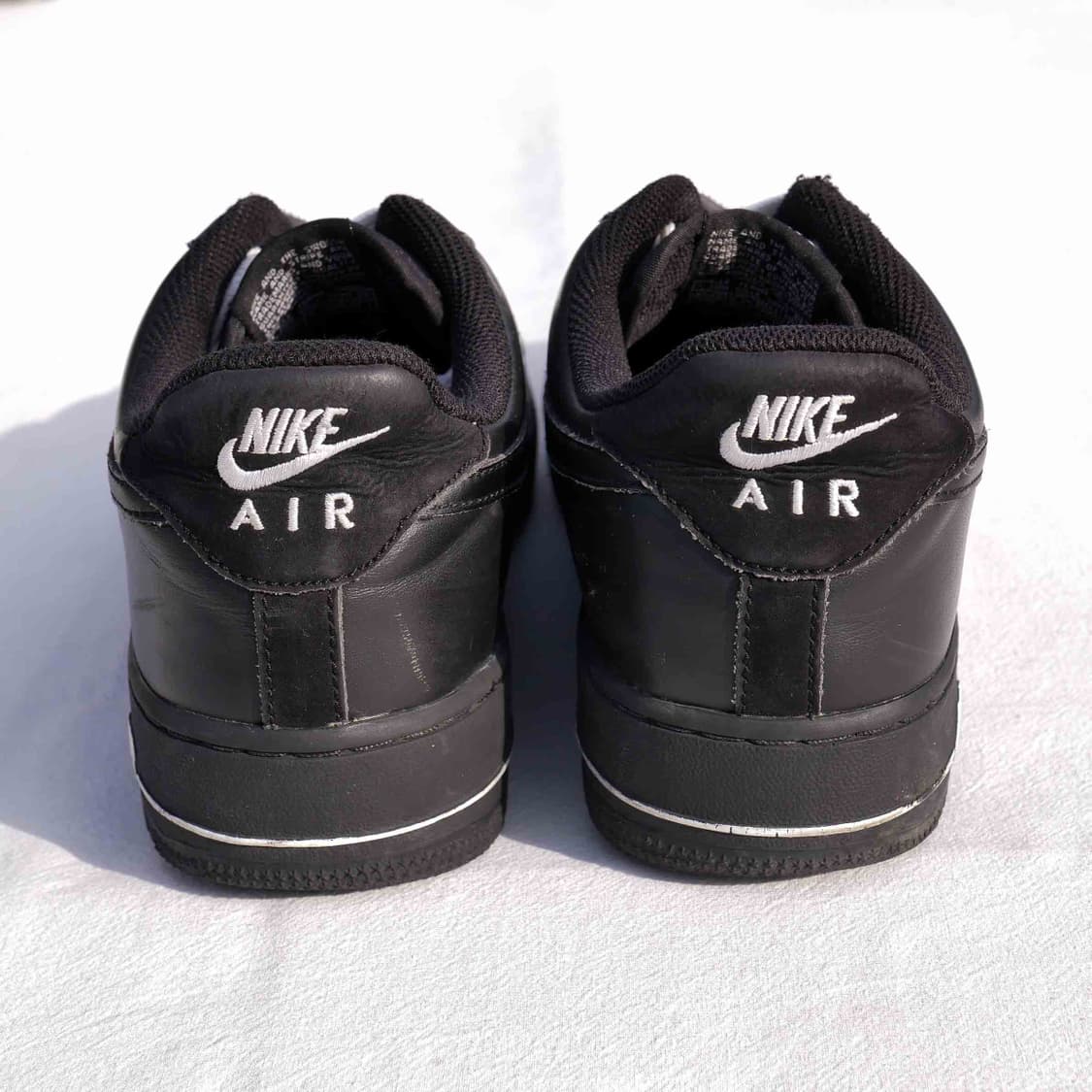 나이키 에어포스 1 로우 블랙 레더 상품이미지6