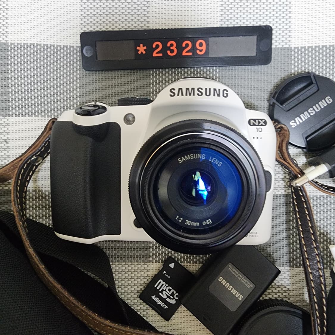 삼성 NX 10 디지털카메라 화이트바디 가방세트 상품이미지2