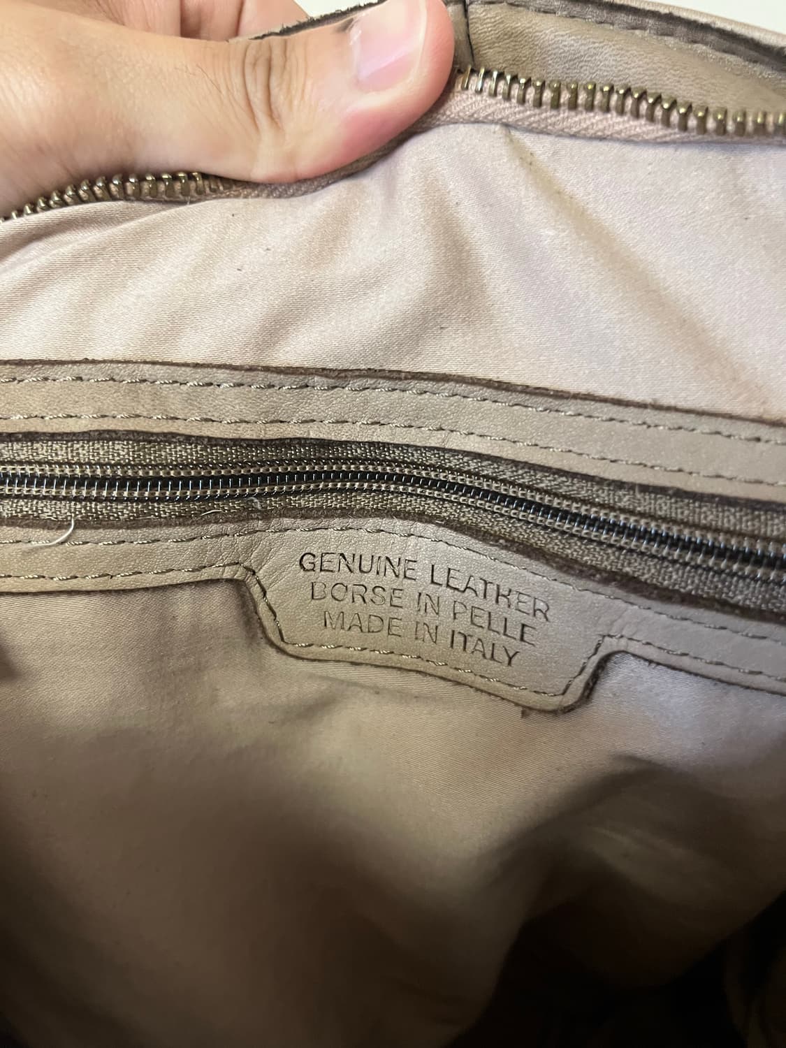 램스킨 스터드숄더백 made in Italy 상품이미지7