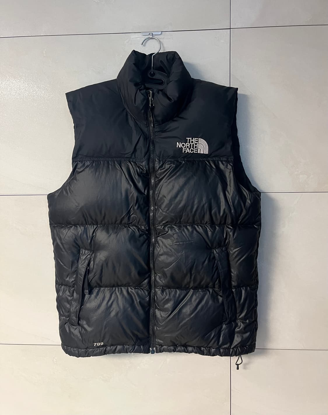 노스페이스 눕시 700 패딩 조끼 블랙 (S)  상품이미지3